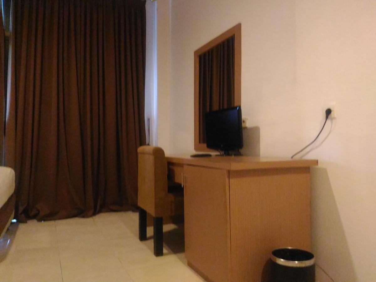 Grand Royal Taliwang Hotel Ruang foto